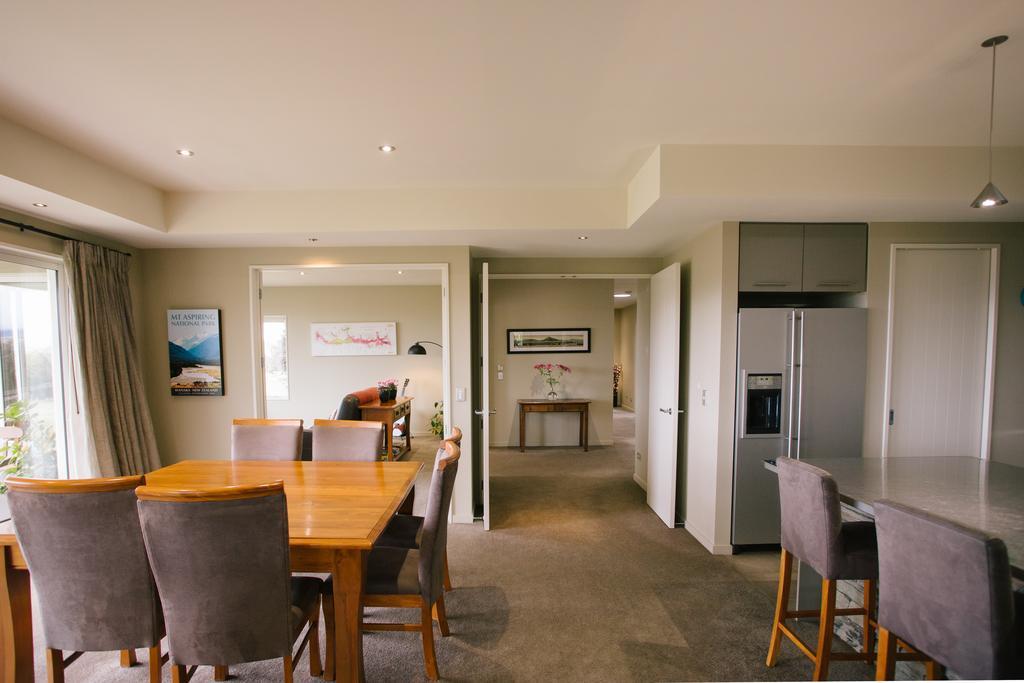 ริเวอร์วิว เทอเรซ ลักชัวรี เบด แอนด์ เบรคฟาสต์ Bed & Breakfast วานากา ภายนอก รูปภาพ