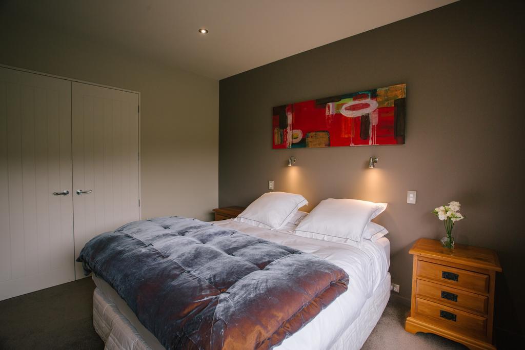ริเวอร์วิว เทอเรซ ลักชัวรี เบด แอนด์ เบรคฟาสต์ Bed & Breakfast วานากา ภายนอก รูปภาพ