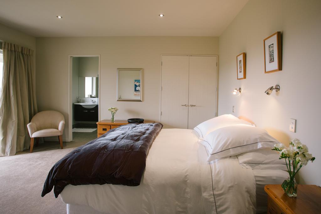 ริเวอร์วิว เทอเรซ ลักชัวรี เบด แอนด์ เบรคฟาสต์ Bed & Breakfast วานากา ภายนอก รูปภาพ