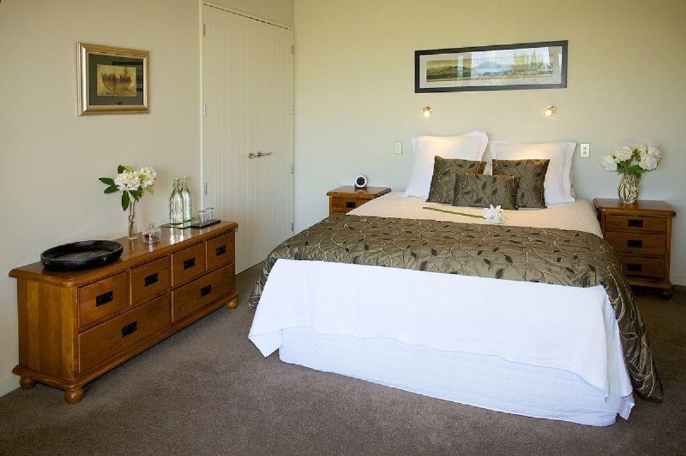 ริเวอร์วิว เทอเรซ ลักชัวรี เบด แอนด์ เบรคฟาสต์ Bed & Breakfast วานากา ภายนอก รูปภาพ